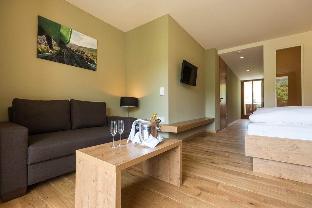 Hotel-Restaurant Ruland Altenahr Extérieur photo